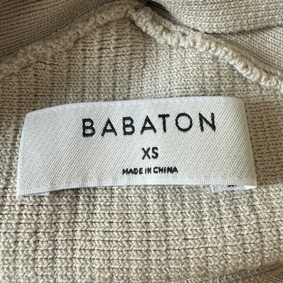 Aritzia Babaton Sculpt Knit Criss Cross Cropped Tank Sz XS Beige Going Out Top - Picture 6 of 8